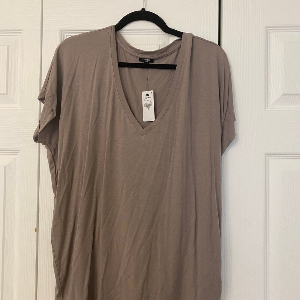Express Tee